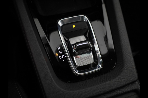 Škoda Octavia Combi 1.0 e-TSI Business Edition Plus 110 pk Automaat (DSG) | Navigatie | Panoramadak | Elektr. trekhaak | Parkeersensoren | Achteruitrijcamera | Autom. airco (3 zones) |