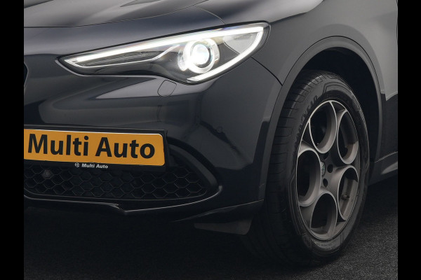 Alfa Romeo Stelvio 2.0 T AWD Super Q4 Automaat 200pk Dealer O.H | Trekhaak Afneembaar | Adaptive Cruise | Camera | Blis | Lederen Sportstoelen Memory & Verwarmd | Navigatie | DAB |