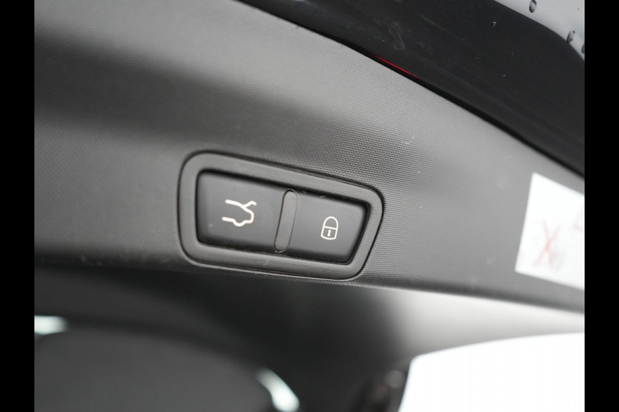 Alfa Romeo Stelvio 2.0 T AWD Super Q4 Automaat 200pk Dealer O.H | Trekhaak Afneembaar | Adaptive Cruise | Camera | Blis | Lederen Sportstoelen Memory & Verwarmd | Navigatie | DAB |