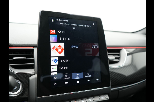 Renault Arkana 1.6 E-Tech R.S. Line Hybrid 158pk Dealer O.H | Adaptive Cruise | Camera | Alcantara Sportstoelen Verwarmd | Keyless | Blis | Draadloos Laden | Sportstuur Verwarmd | Navigatie | DAB |