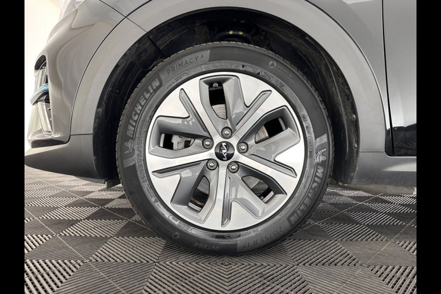 Kia e-Niro DynamicPlusLine 64 kWh { SOH-100% } (INCL-BTW) Aut.*PANO | LEATHER-FABRIC | FULL-LED | NAVI-FULLMAP | DAB+ | ADAPT.CRUISE | CAMERA | HEATED-COMFORTSEATS | KEYLESS | DIGI-COCKPIT | SHIFT-PADDLES | CARPLAY | LANE-ASSIST | 17"ALU*