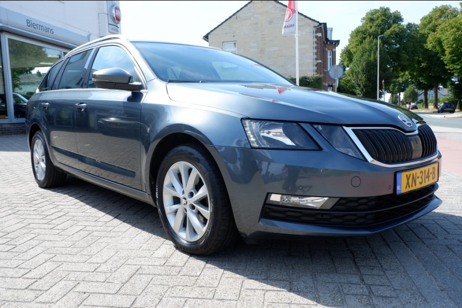 Škoda Octavia Combi 1.0 TSI Grt Amb. Bns/ NAVI+Parkr Hulp/ Incl. 12 mnd BOVAG