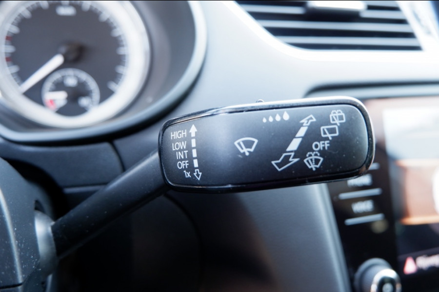 Škoda Octavia Combi 1.0 TSI Grt Amb. Bns/ NAVI+Parkr Hulp/ Incl. 12 mnd BOVAG