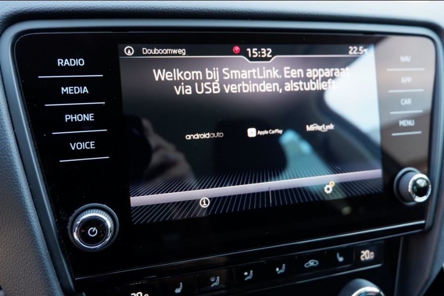 Škoda Octavia Combi 1.0 TSI Grt Amb. Bns/ NAVI+Parkr Hulp/ Incl. 12 mnd BOVAG