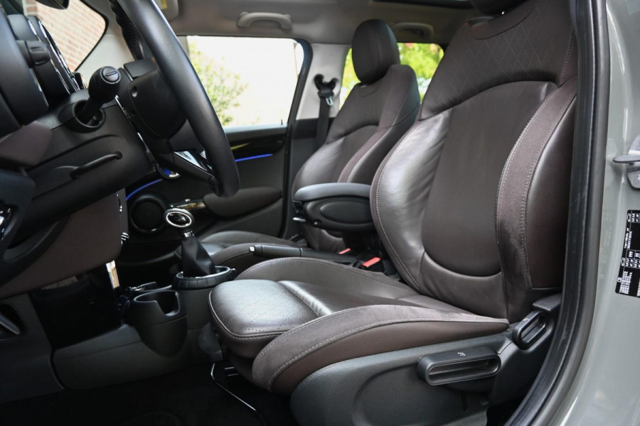 MINI Mini 2.0 Cooper S Chili BLACK Pano Leder A.Cruise DealerOH '17