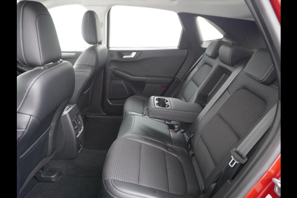 Ford Kuga 2.5 Titanium X PHEV Plug-In Hybrid VAN: 24.900,- VOOR: 21.877,- US HERFSTVOORDEEL: 3.023,- Camera | B&O Audio | Stoel- & Stuurverwarming | Elektrische Kofferbak | Rijklaar met 12 mnd BOVAG Garantie