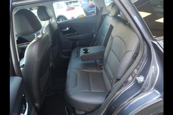 Kia Niro 1.6 GDi Hybrid BusinessLine | Trekhaak | Stoel/Stuur verwarming |