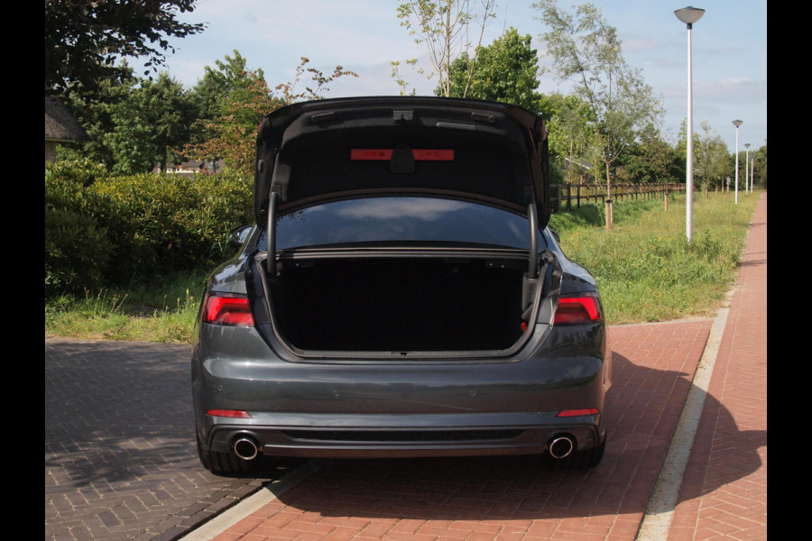 Audi A5 Coupé 40 TFSI Sport S-Line Edition | 2 x S-Line | 19 Inch | Camera | Cruise Control | 190Pk | NL-Auto |