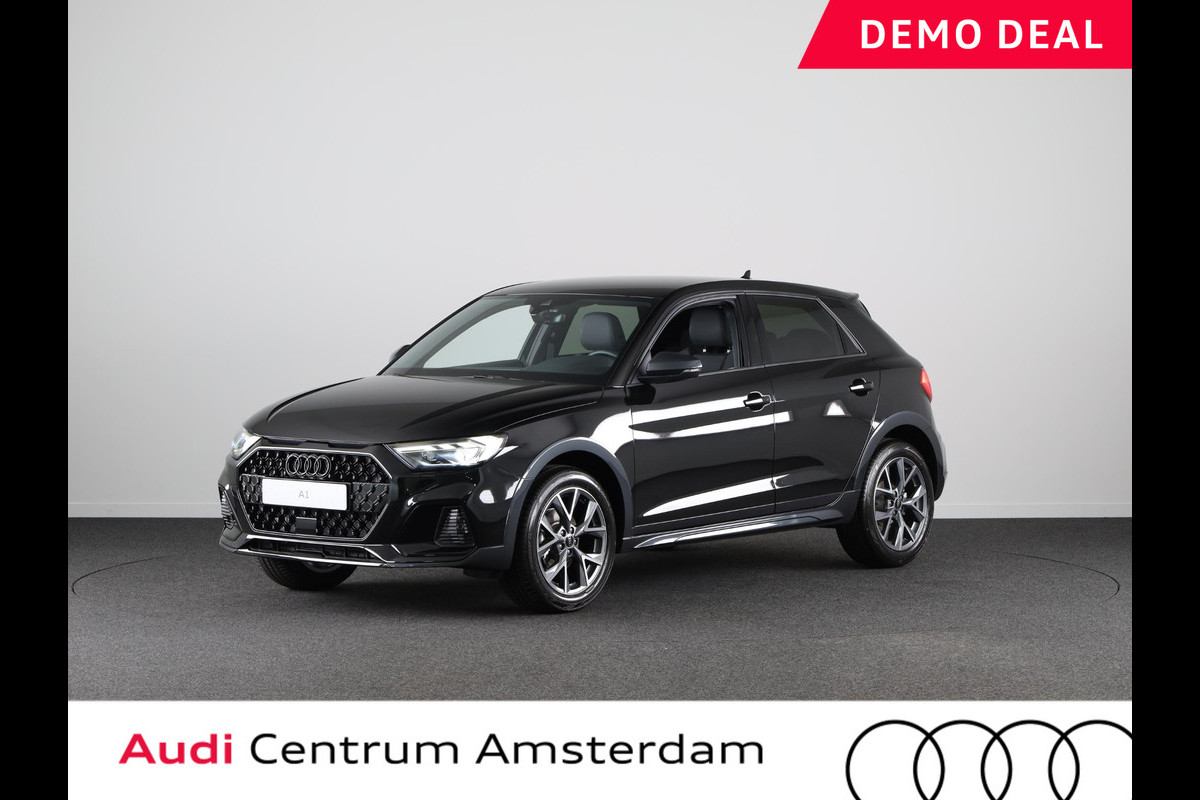 Audi A1 allstreet 30 TFSI Advanced edition 110pk | Parkeerrijcamera, keyless entry, verwarmbare voerstoelen, led koplampen Audi A1 allstreet 30 TFSI Advanced edition 110pk | Parkeerrijcamera, keyless entry, verwarmbare voerstoelen, led koplampen