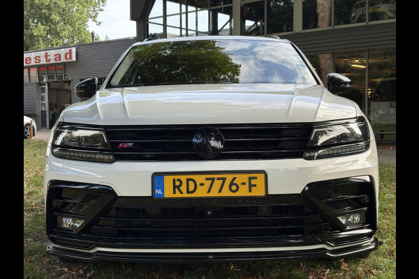 Volkswagen Tiguan 1.4 TSI ACT R Line NL-AUTO PANO/NAVI/TREKHAAK/360/ACC