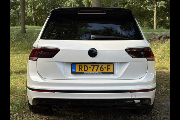 Volkswagen Tiguan 1.4 TSI ACT R Line NL-AUTO PANO/NAVI/TREKHAAK/360/ACC