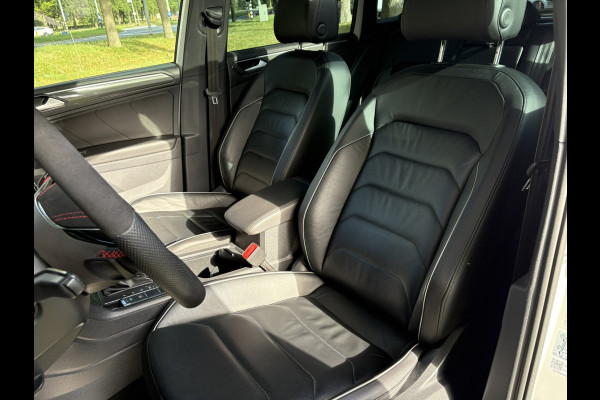 Volkswagen Tiguan 1.4 TSI ACT R Line NL-AUTO PANO/NAVI/TREKHAAK/360/ACC