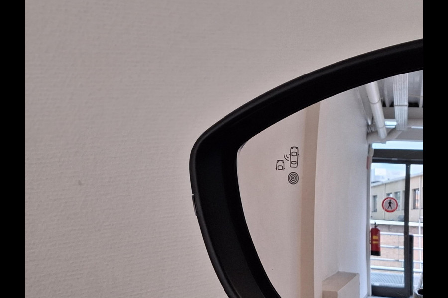 Opel Corsa 1.2 Turbo Hybrid GS Automaat | Navigatie | Achteruitrijcamera | Stoel/Stuurverwarming | Keyless Entry | Apple Carplay/Android Auto |