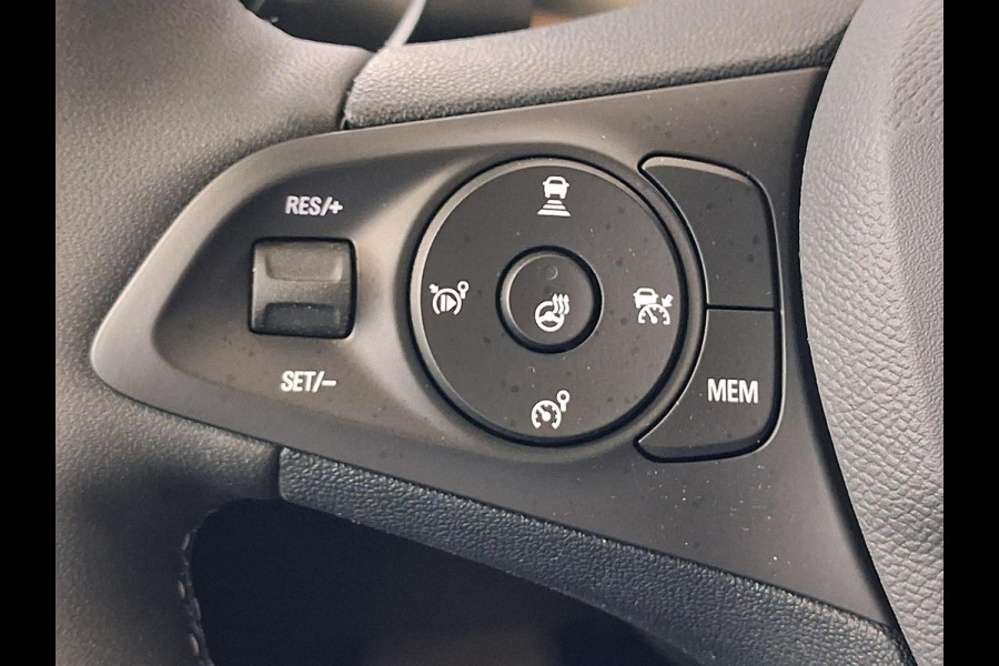 Opel Corsa 1.2 Turbo Hybrid GS Automaat | Navigatie | Achteruitrijcamera | Stoel/Stuurverwarming | Keyless Entry | Apple Carplay/Android Auto |