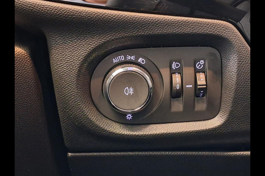 Opel Corsa 1.2 Turbo Hybrid GS Automaat | Navigatie | Achteruitrijcamera | Stoel/Stuurverwarming | Keyless Entry | Apple Carplay/Android Auto |