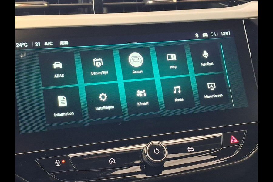 Opel Corsa 1.2 Turbo Hybrid GS Automaat | Navigatie | Achteruitrijcamera | Stoel/Stuurverwarming | Keyless Entry | Apple Carplay/Android Auto |
