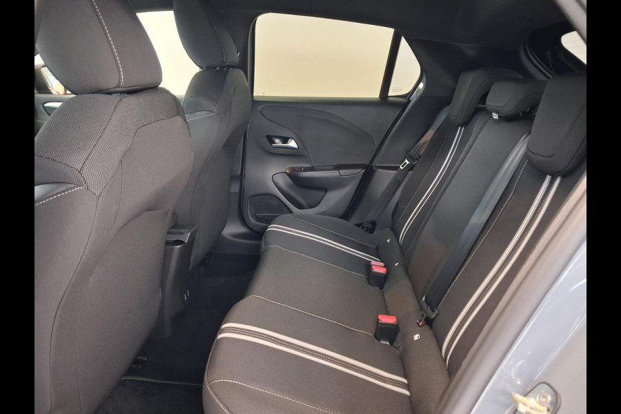 Opel Corsa 1.2 Turbo Hybrid GS Automaat | Navigatie | Achteruitrijcamera | Stoel/Stuurverwarming | Keyless Entry | Apple Carplay/Android Auto |