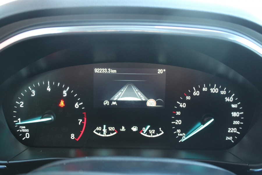 Ford FOCUS Wagon 1.0 EcoBoost 125 PK Titanium Business | Winterpack | 17 Inch Lichtmetalen Velgen | Privacy Glass | Electrische achterklep |Head Up | LED | Adaptieve Cruise Control | Camera | Navi | Climate Control