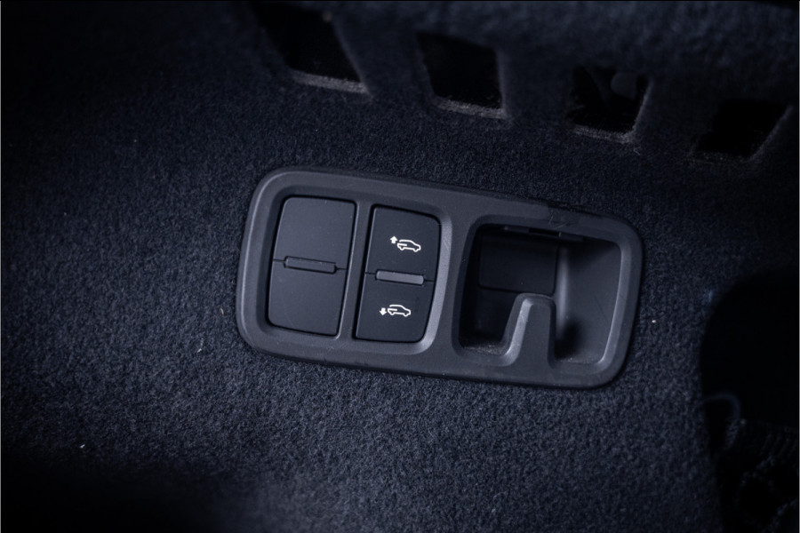 Audi Q8 55 TFSI e quattro S-Line Luchtvering | SQ8 look | Soft-close | 360 cam