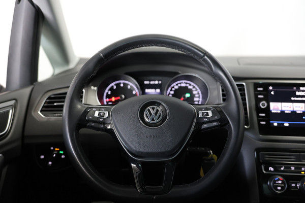Volkswagen Golf Sportsvan 1.5 TSI ACT Highline IQ Drive ACC Navi Carplay Lane+Park Ass. Clima Stoelvw '19