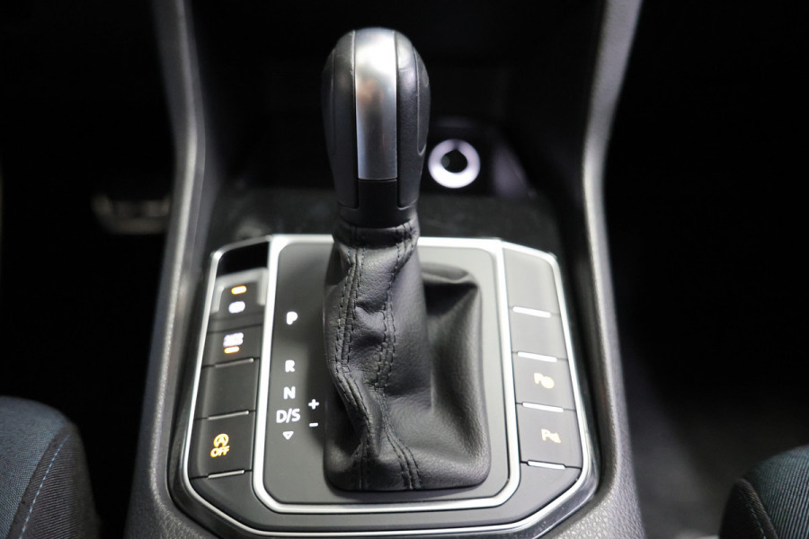 Volkswagen Golf Sportsvan 1.5 TSI ACT Highline IQ Drive ACC Navi Carplay Lane+Park Ass. Clima Stoelvw '19