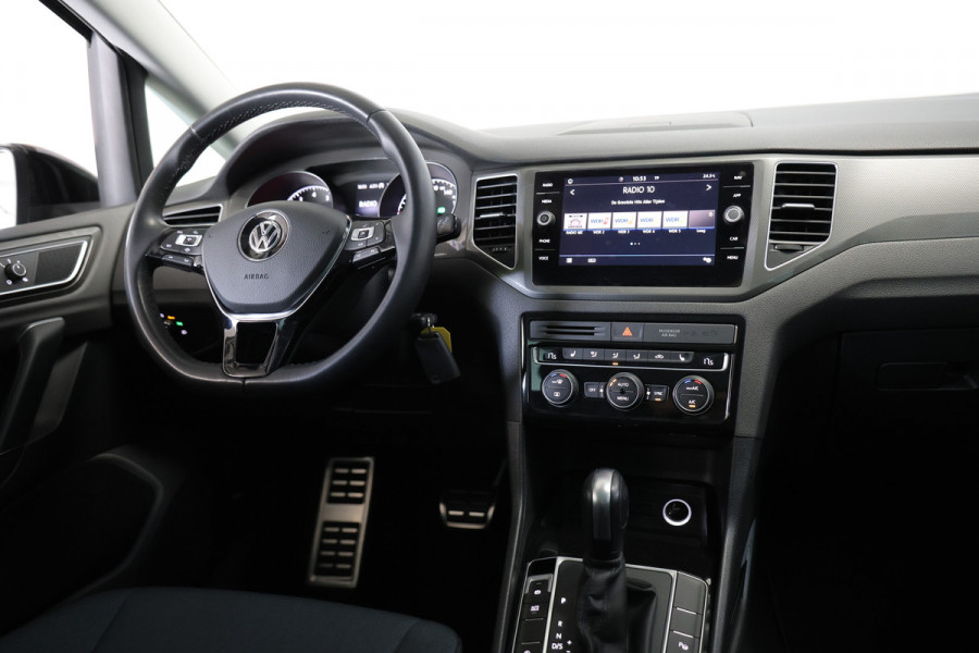 Volkswagen Golf Sportsvan 1.5 TSI ACT Highline IQ Drive ACC Navi Carplay Lane+Park Ass. Clima Stoelvw '19
