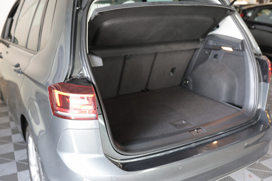 Volkswagen Golf Sportsvan 1.5 TSI ACT Highline IQ Drive ACC Navi Carplay Lane+Park Ass. Clima Stoelvw '19