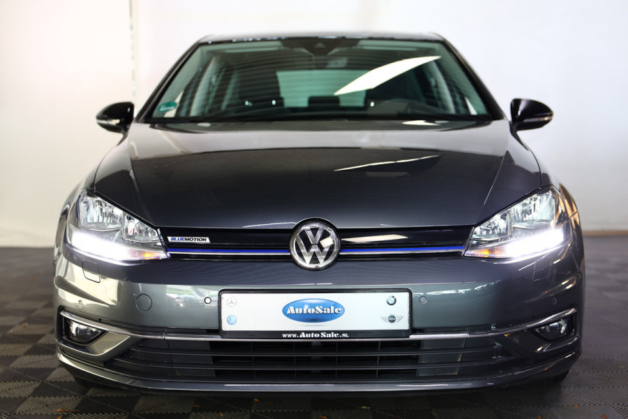 Volkswagen Golf 1.5 TSI Highline 9500 km IQ Panodak ACC Camera DHS PDC STOELVW '19