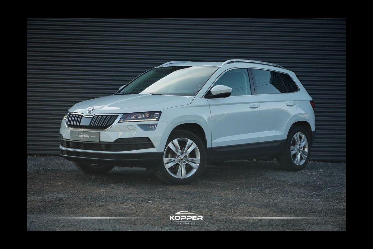 Škoda Karoq 1.5 TSI ACT Style Business / Pano / Trekhaak / Adaptive Cruise