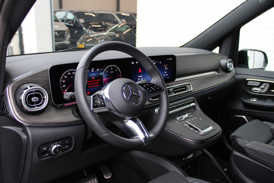 Mercedes-Benz V-Klasse 300d / XXL / DC / AMG / Luchtvering / 2x Elec Schuifd / Elec Stoelen / 360 Cam / Burmester / Vol Opties / NIEUW!!