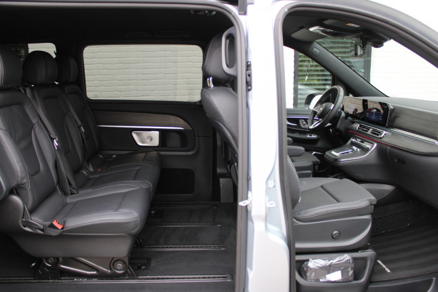 Mercedes-Benz V-Klasse 300d / XXL / DC / AMG / Luchtvering / 2x Elec Schuifd / Elec Stoelen / 360 Cam / Burmester / Vol Opties / NIEUW!!