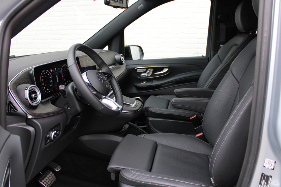 Mercedes-Benz V-Klasse 300d / XXL / DC / AMG / Luchtvering / 2x Elec Schuifd / Elec Stoelen / 360 Cam / Burmester / Vol Opties / NIEUW!!