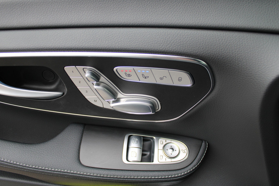 Mercedes-Benz V-Klasse 300d / XXL / DC / AMG / Luchtvering / 2x Elec Schuifd / Elec Stoelen / 360 Cam / Burmester / Vol Opties / NIEUW!!
