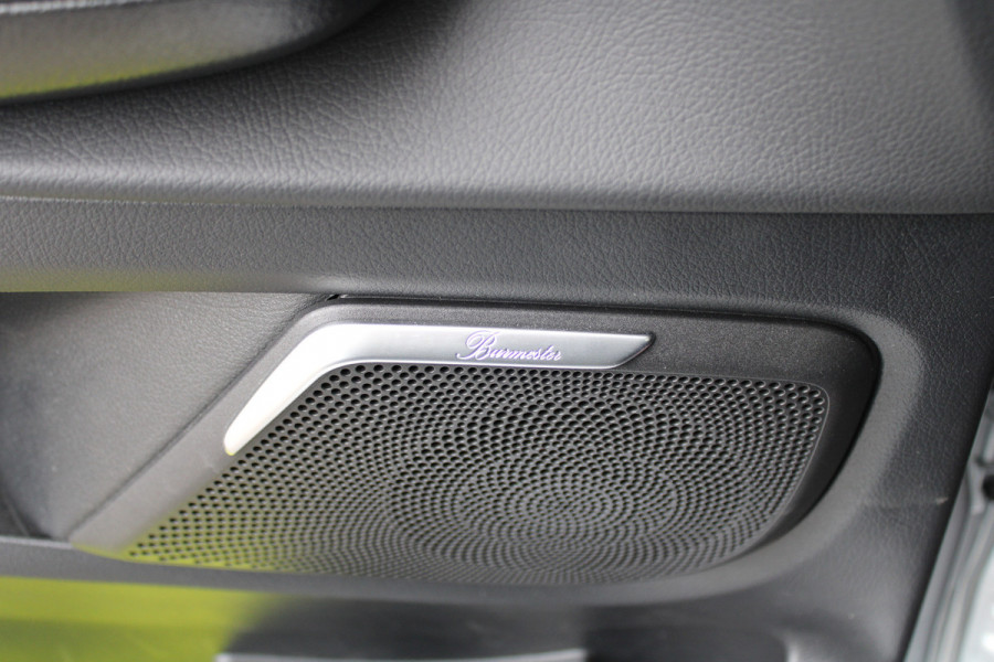 Mercedes-Benz V-Klasse 300d / XXL / DC / AMG / Luchtvering / 2x Elec Schuifd / Elec Stoelen / 360 Cam / Burmester / Vol Opties / NIEUW!!