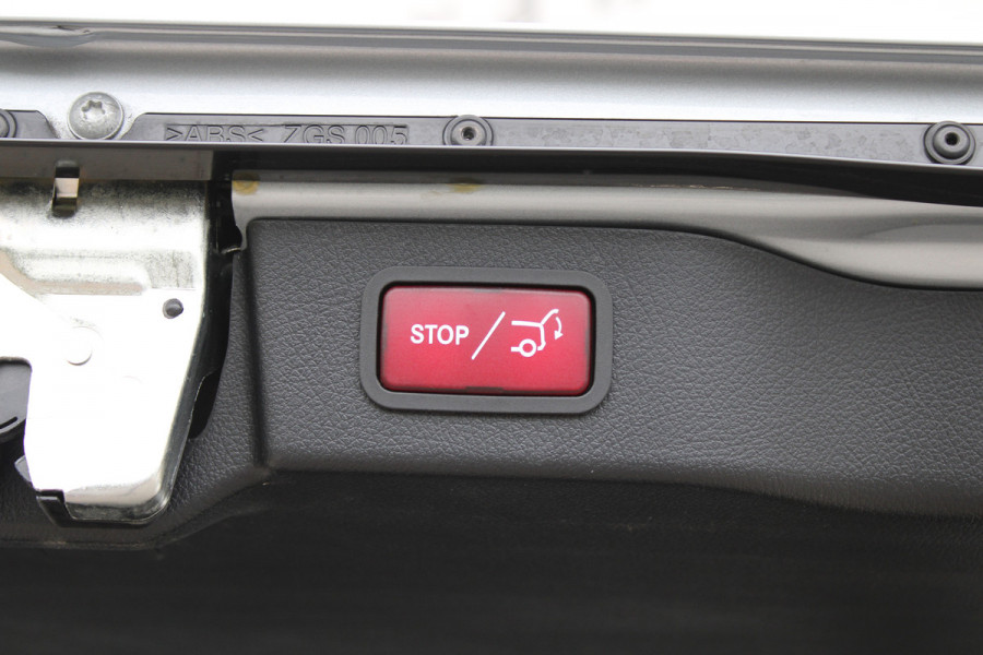 Mercedes-Benz V-Klasse 300d / XXL / DC / AMG / Luchtvering / 2x Elec Schuifd / Elec Stoelen / 360 Cam / Burmester / Vol Opties / NIEUW!!