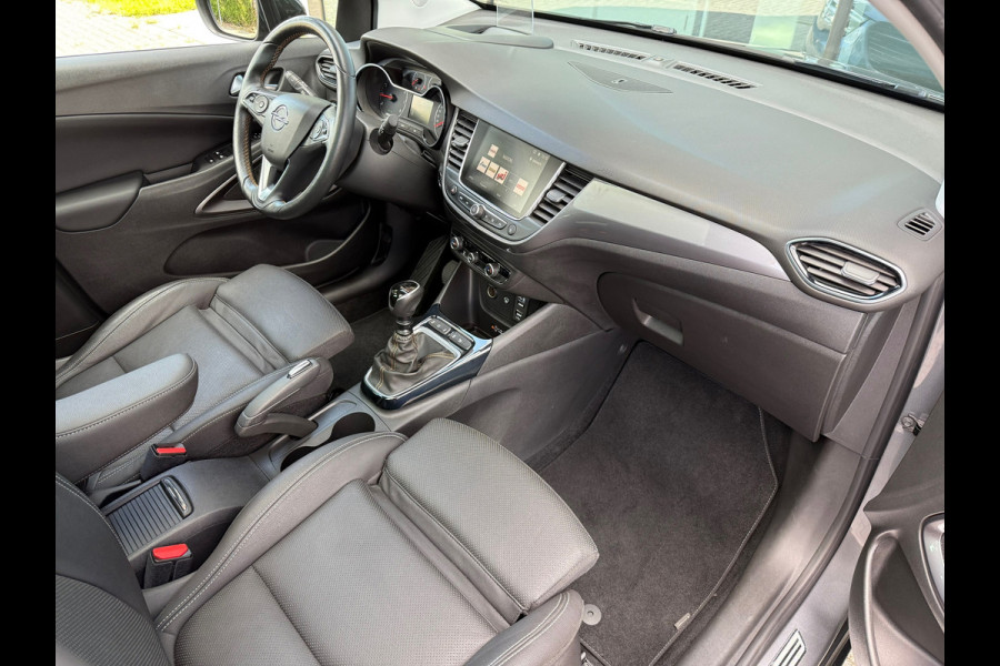 Opel Crossland X 1.2 Turbo 130pk Ultimate - Camera - Navi - Panoramadak - Leder - Climate