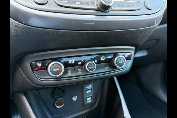 Opel Crossland X 1.2 Turbo 130pk Ultimate - Camera - Navi - Panoramadak - Leder - Climate