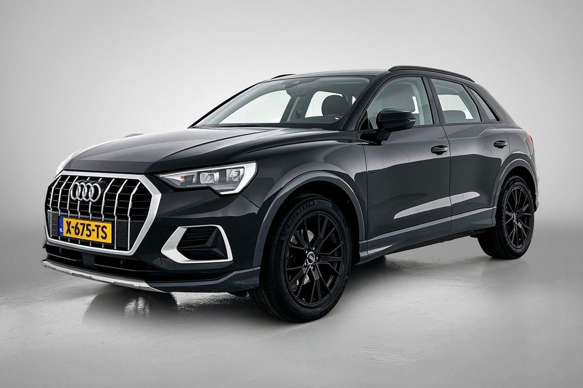 Audi Q3 35 TFSI Advanced edition Plus(Goed OnderH, Navi, Carplay, StoelV, Parkeersensoren, Digitale Tellers, Cruise Con, Etc)