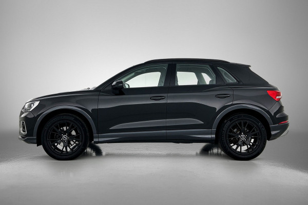 Audi Q3 35 TFSI Advanced edition Plus(Goed OnderH, Navi, Carplay, StoelV, Parkeersensoren, Digitale Tellers, Cruise Con, Etc)