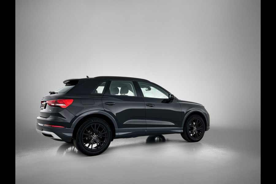 Audi Q3 35 TFSI Advanced edition Plus(Goed OnderH, Navi, Carplay, StoelV, Parkeersensoren, Digitale Tellers, Cruise Con, Etc)