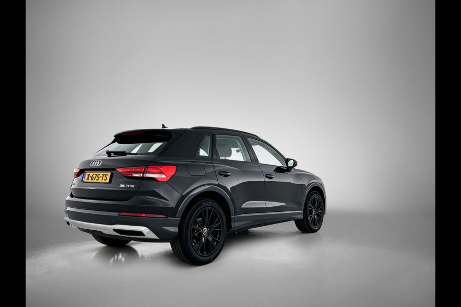 Audi Q3 35 TFSI Advanced edition Plus(Goed OnderH, Navi, Carplay, StoelV, Parkeersensoren, Digitale Tellers, Cruise Con, Etc)