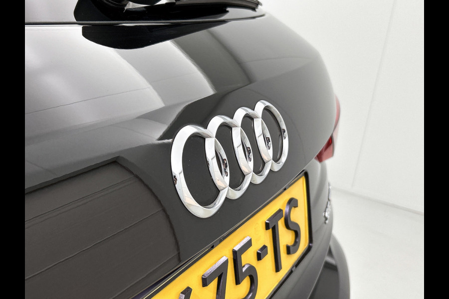 Audi Q3 35 TFSI Advanced edition Plus(Goed OnderH, Navi, Carplay, StoelV, Parkeersensoren, Digitale Tellers, Cruise Con, Etc)