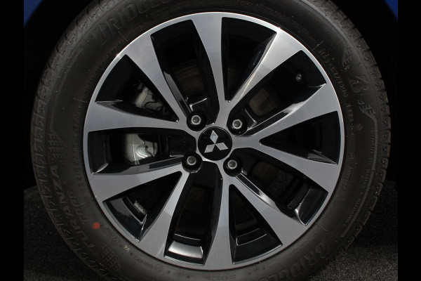 Mitsubishi Colt 1.6 HEV Automaat Intense Navigatie d.m.v. Apple Carplay/Android Auto Camera Climate Control Cruise Control Lichtmetalen velgen Extra Getint Glas Digitale Cockpit