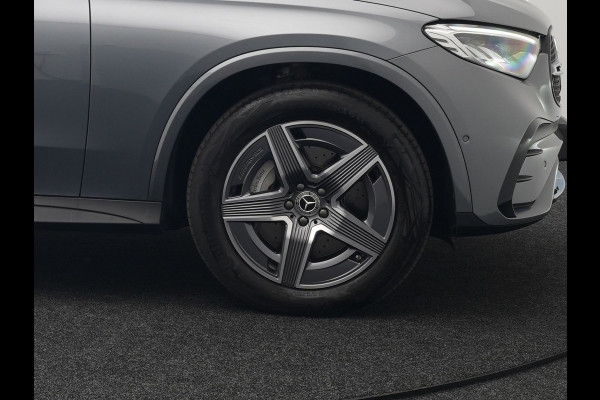 Mercedes-Benz GLC 300e 4MATIC AMG Line Plug In Hybrid 313pk PHEV | Luchtvering | Trekhaak af Fabriek | Panodak | 4 Wielbesturing | 360 Camera |  Lederen Sportstoelen Massage & Ventilatie | Adaptive Cruise