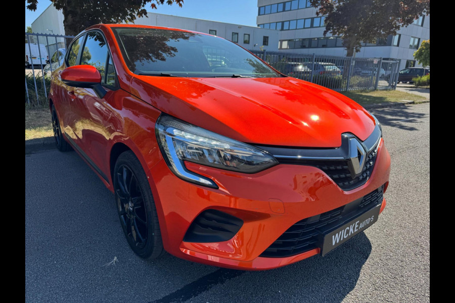 Renault Clio 1.6 E-Tech Hybrid 140 Intens Sterrenhemel Stoelverw.