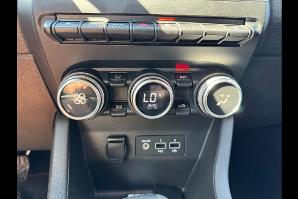 Renault Clio 1.6 E-Tech Hybrid 140 Intens Sterrenhemel Stoelverw.