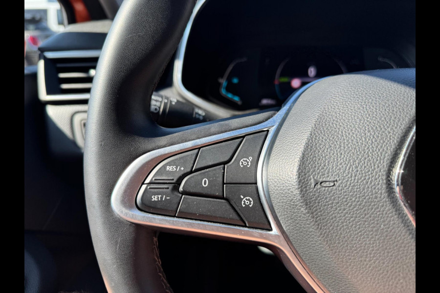 Renault Clio 1.6 E-Tech Hybrid 140 Intens Sterrenhemel Stoelverw.