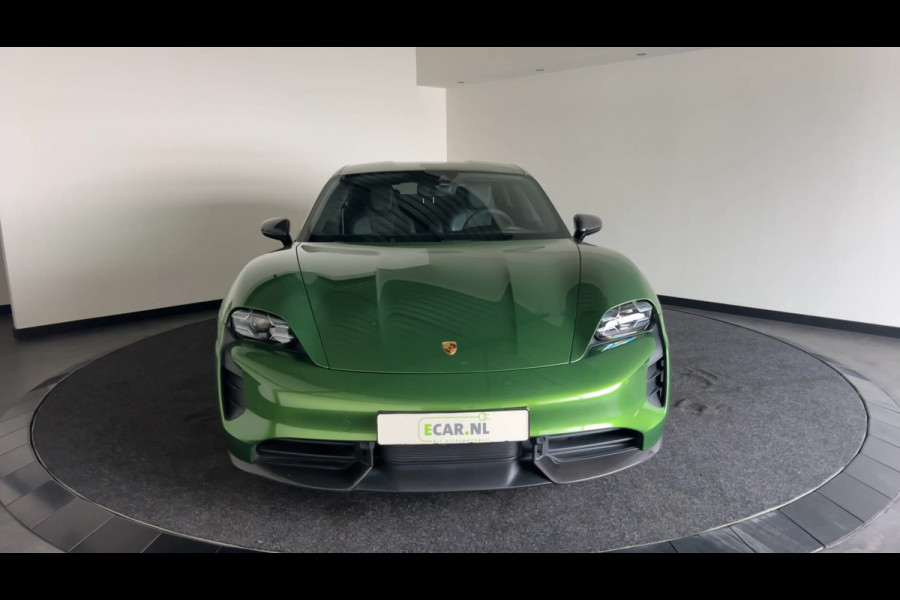 Porsche Taycan Turbo S 93 kWh | Keramische remmen | Carbon GT-design | Passagiers display | Sport Chronopakket Plus!