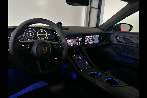 Porsche Taycan Turbo S 93 kWh | Keramische remmen | Carbon GT-design | Passagiers display | Sport Chronopakket Plus!
