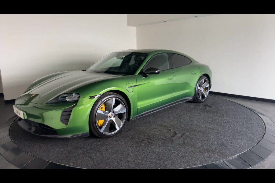 Porsche Taycan Turbo S 93 kWh | Keramische remmen | Carbon GT-design | Passagiers display | Sport Chronopakket Plus!